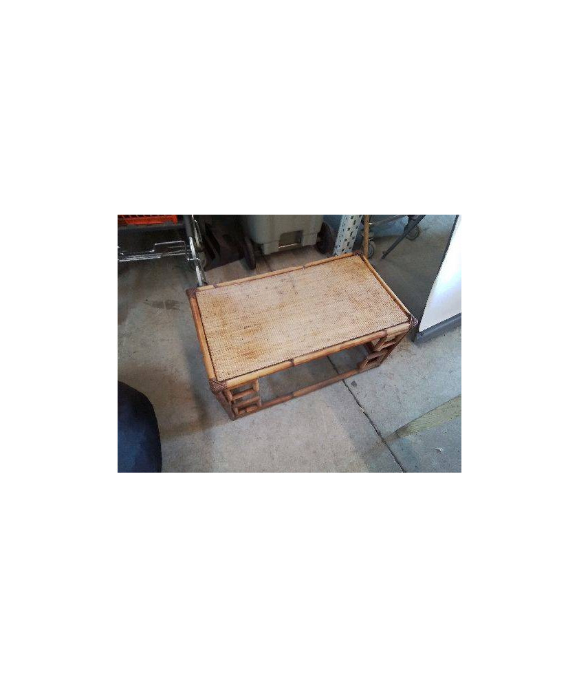 TABLE BASSE EN ROTIN