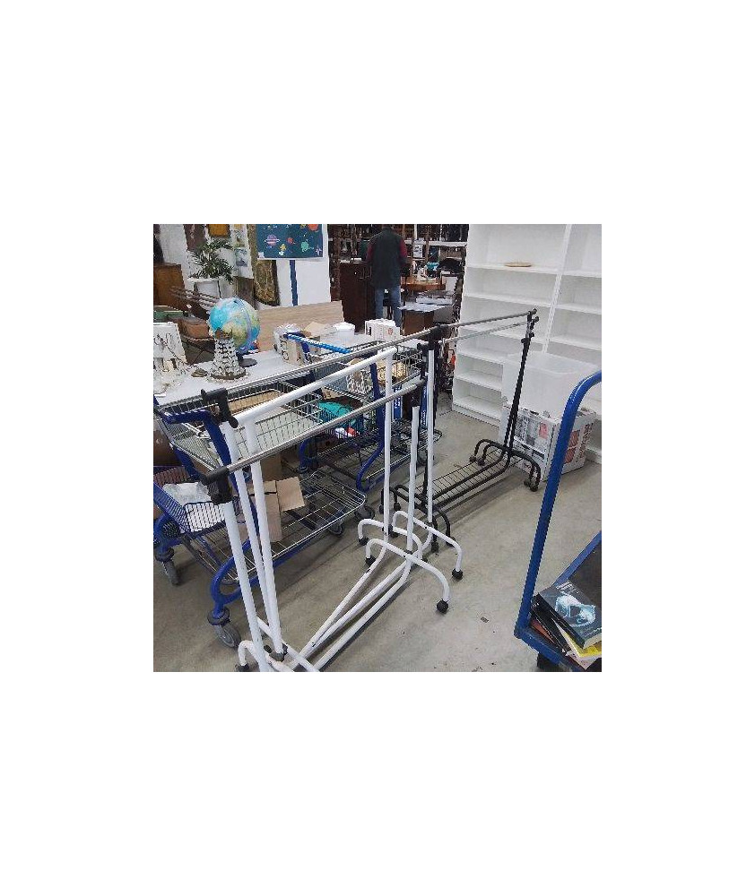 PORTANT A VÊTEMENTS 