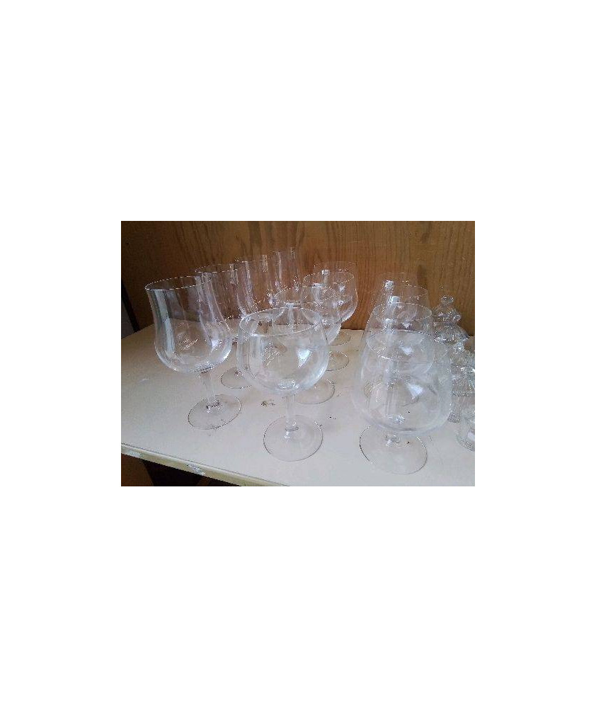 VERRE A PIED EN CRISTAL 