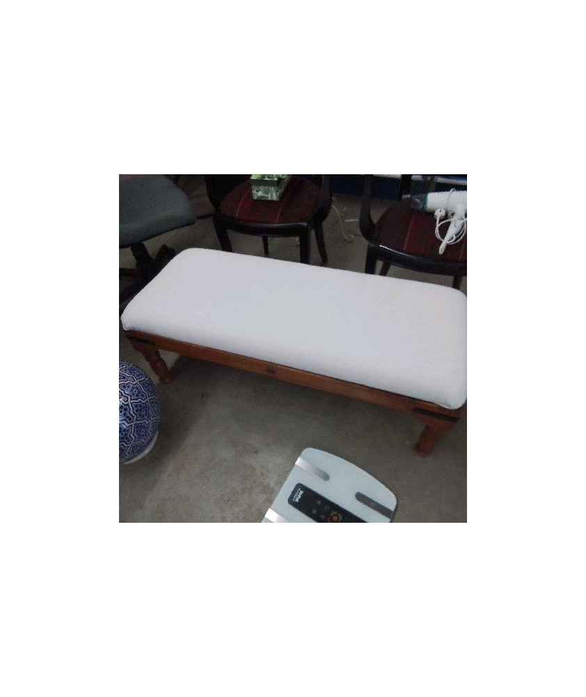 BANC BOIS ET TISSU BLANC
