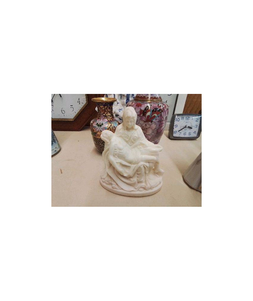 PETITE STATUETTE RELIGIEUSE LA PIETÀ 