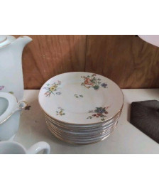 LOT DE 10 ASSIETTES À DESSERT MOTIF FLORAL 