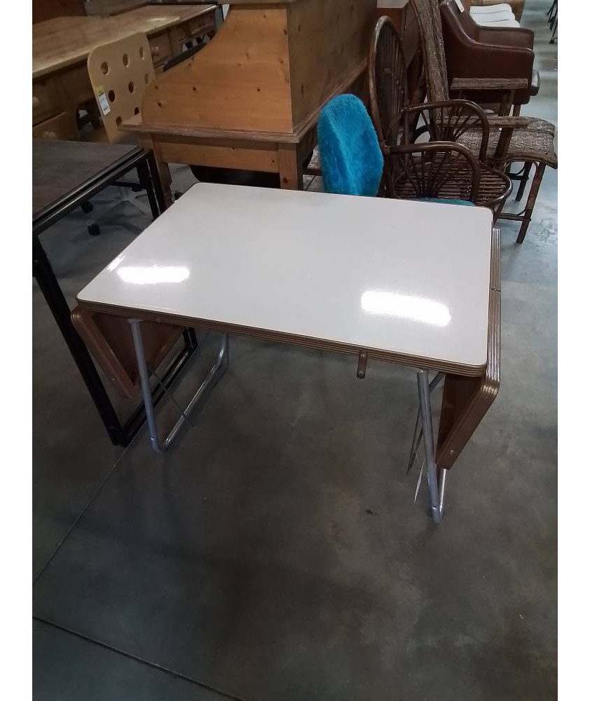 TABLE DE CAMPING PLIANTE MÉTAL GRIS ET BOIS ECRU A ABATTANTS 