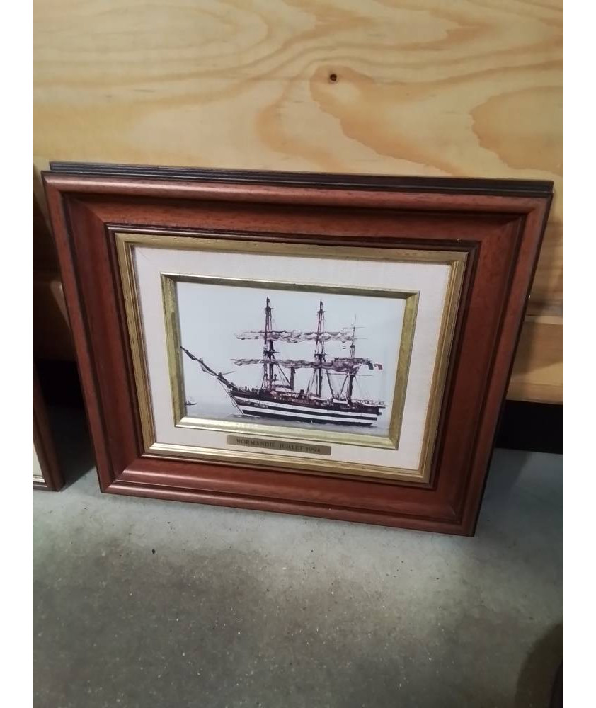 TABLEAU BATEAU NORMANDIE JUILOET 1994 ENCADREMENT BOIS MOULURÉ 