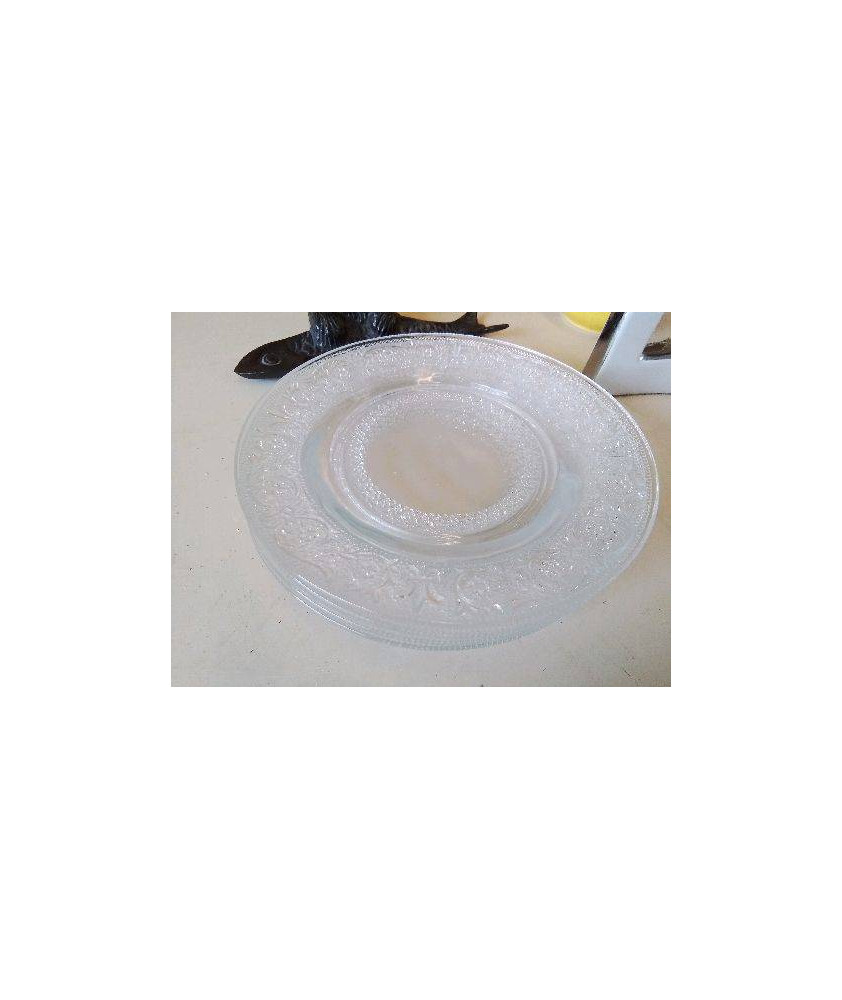 LOT DE 4 ASSIETTES A DESSERT EN VERRE