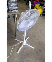 VENTILATEUR SUR PIED BLANC 