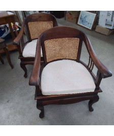 PAIRE DE FAUTEUILS COLONIAL CANNAGE
