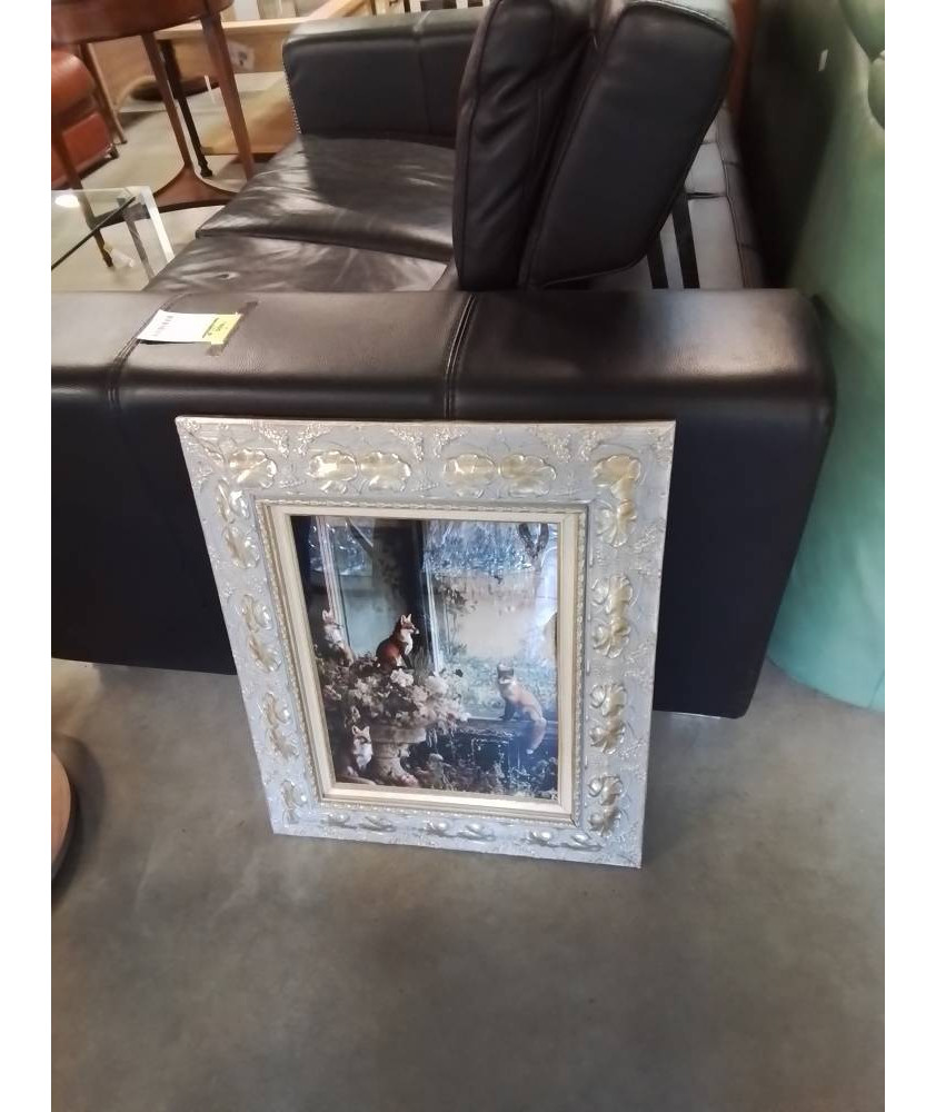 CADRE  AUX RENARDS BOIS SCULPTÉ ARGENTÉ ET DORE