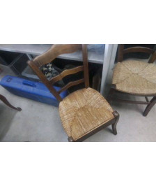 CHAISE PAILLEE PM EN L’ETAT 
