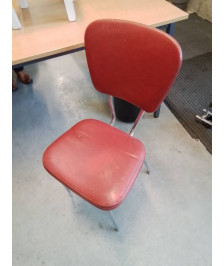 CHAISE PIÈTEMENT MÉTAL CHROME ASSISE ET DOSSIER SKAÏ ROUGE ANNÉES 50 EN L\'ÉTAT 
