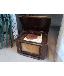 TOURNE DISQUE LA VOIX DE SON MAÎTRE 