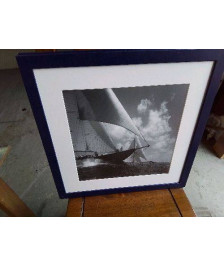 PHOTO DE VOILIER ENCADRÉ 