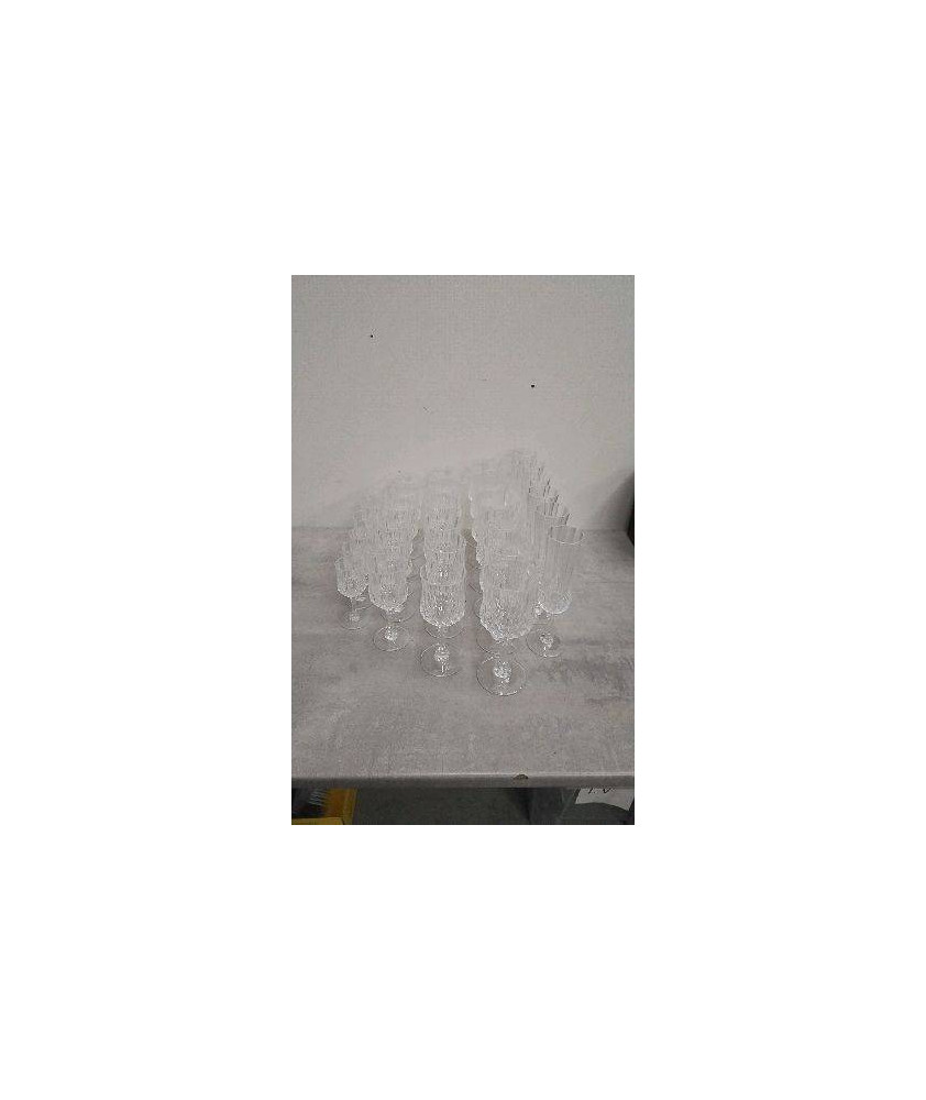 SERVICE DE VERRE CRISTAL D’ARQUES 