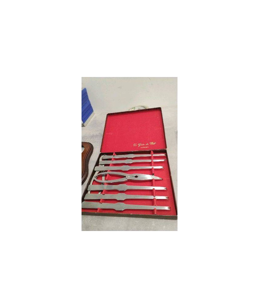 SERVICE A CRUSTACES \'LE GRUN DU VERT\'