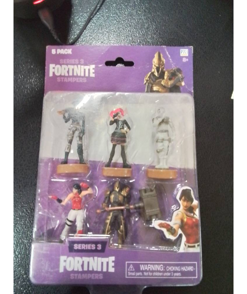 5 FIGURINES FORTNITE SERIES 3