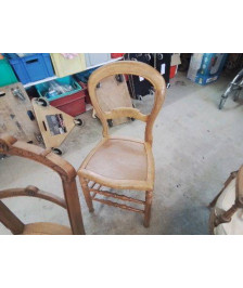 CHAISE EN BOIS 
