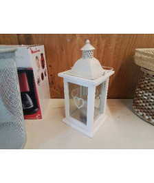 PETITE LANTERNE EN BOIS