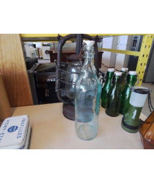 ANCIENNE BOUTEILLE EN VERRE