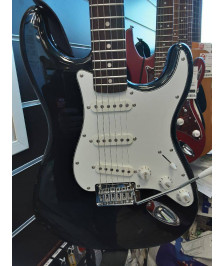 GUITARE SQUIER STRATOCASTER BY FENDER