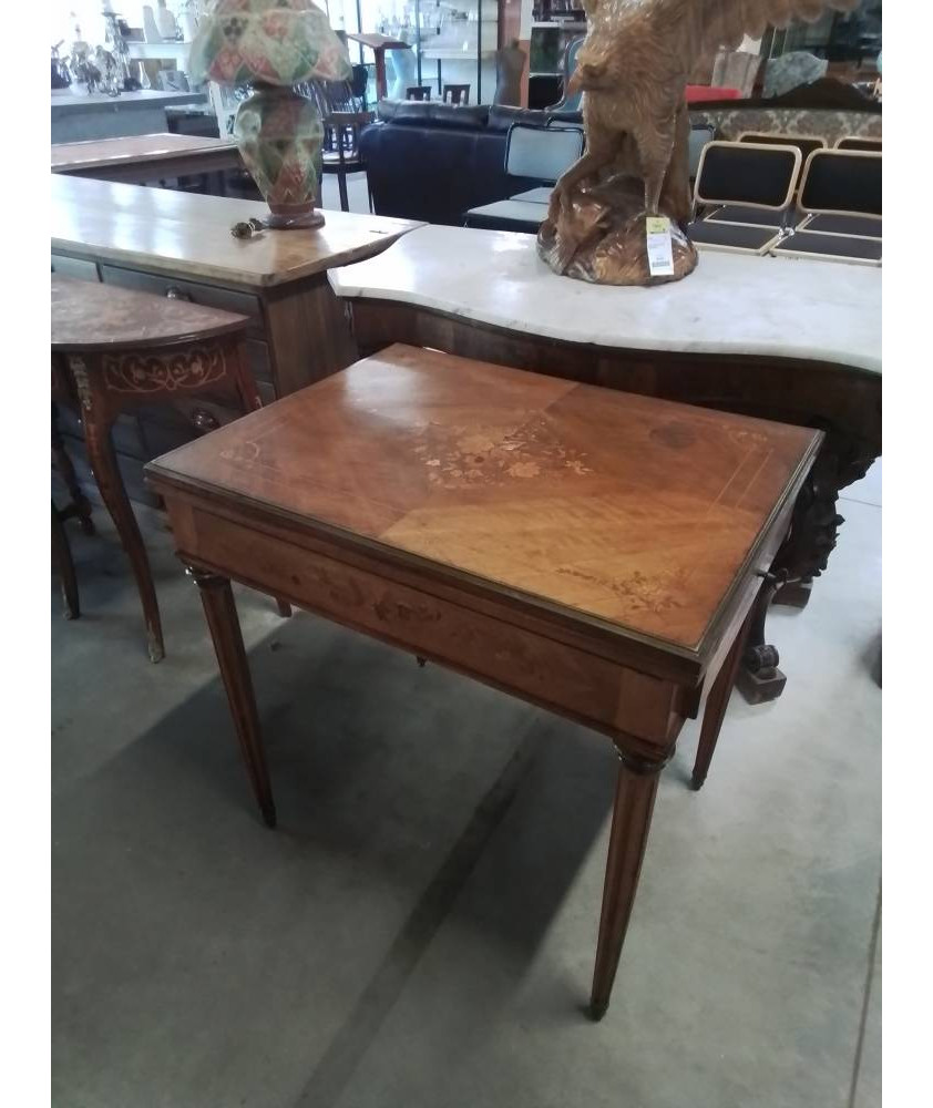 TABLE A JEU  BOIS DE ROSE MARQUETÉ STYLE LOUIS XVI FIN XIXE