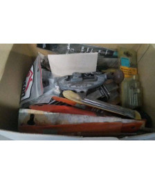 OUTILLAGE LE LOT ( FORETS , QUINCAILLERIE...)