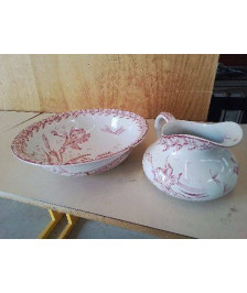 BROC DE TOILETTE MOTIF FLEURS IRIS BADONVILLER 