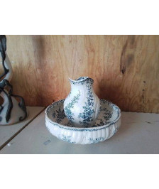 ENSEMBLE DE TOILETTE SAINT AMAND ET HAMAGE 