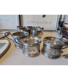 PORTE GOBLET EN MÉTAL ARGENTÉ 