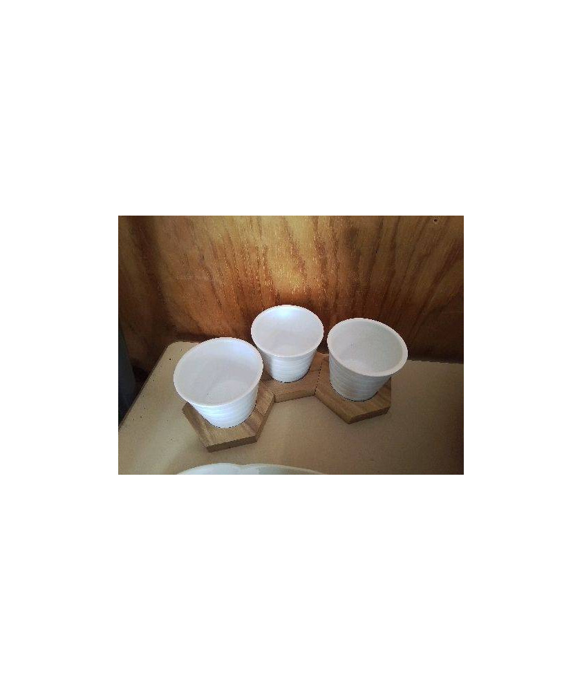 GOBLET ET DESSOUS DE VERRE 