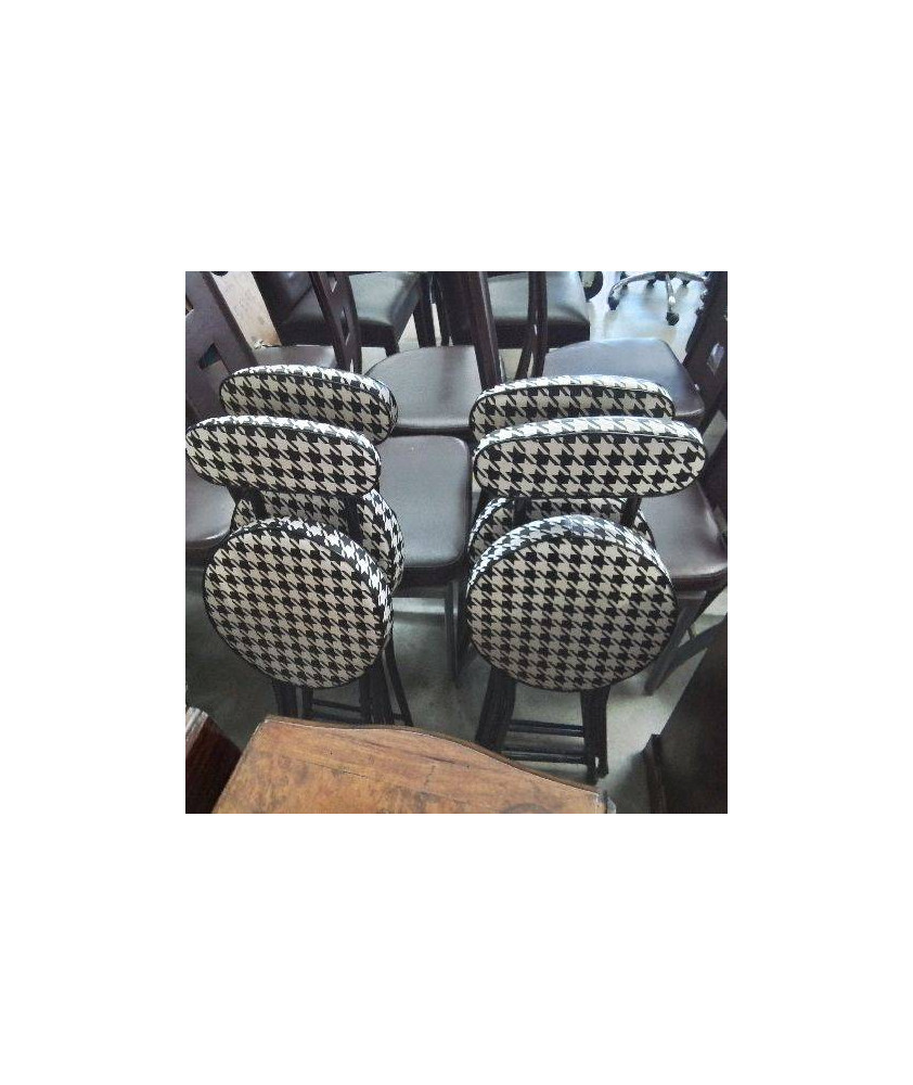 CHAISE PIED DE POULE 