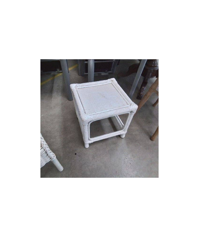 TABLE MINIATURE ROTIN 