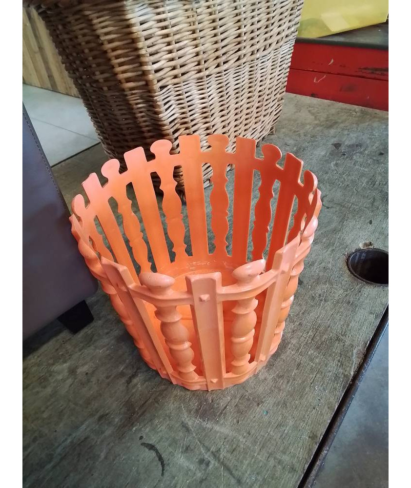 JARDINIÈRE RONDE RÉSINE ORANGE SYLA ANNÉES 70