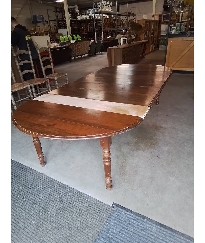 TABLE OVALE A ABATTANTS BOIS 6 PIEDS TOURNÉS 6RAL29,5CM 113X136X74CM