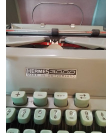 MACHINE À ECRIRE HERMS 3000