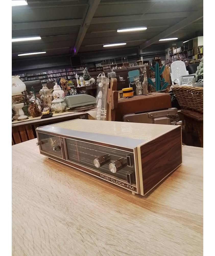 RADIO REVEIL VINTAGE 
