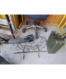 PORTE REVUES EN FER FORGÉ 