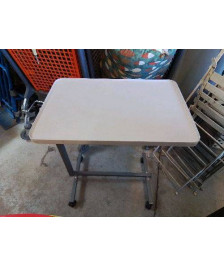 PETITE TABLE MEDICAL