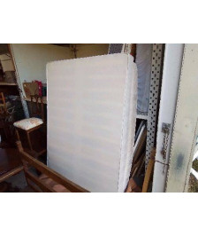 SOMMIER TAPISSÉ 140X190