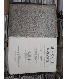 LIVRE ANCIEN EN L\'ETAT