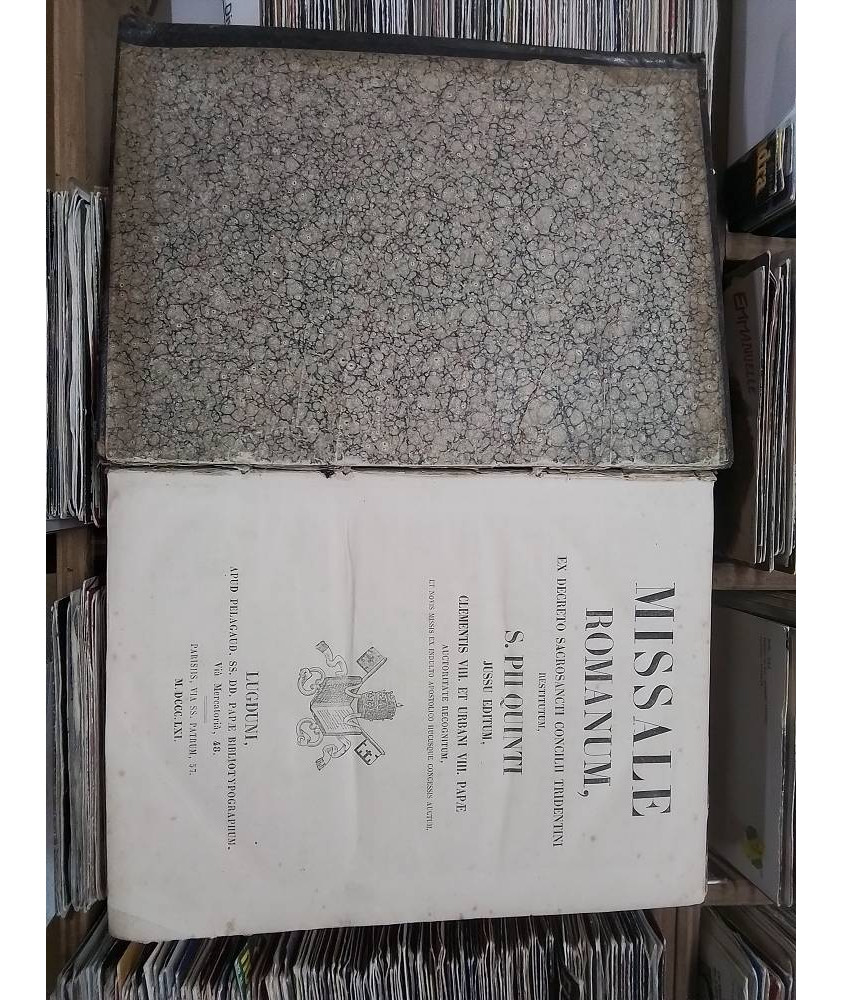 LIVRE ANCIEN EN L\'ETAT