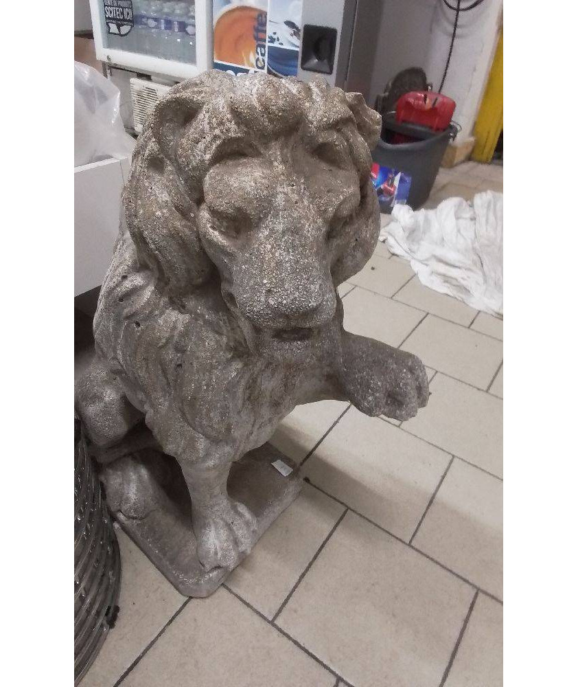 LION PIERRE RECONSTITUEE