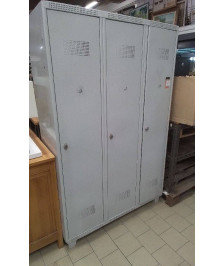 VESTIAIRE METAL 3 PORTES SANS CLES