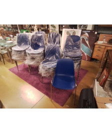 CHAISES EMPILABLE NEUF 