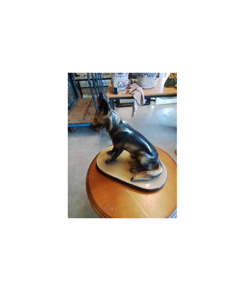 STATUETTE CHIEN LOUP PLATRE PEINT 