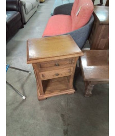 CHEVET BOIS CLAIR MOULURÉ 2 TIROIRS 1 NICHE 