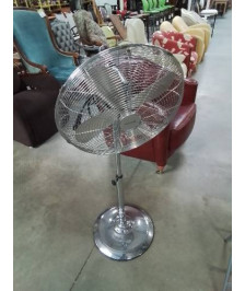 VENTILATEUR OSCILLANT SUR PIED MÉTAL CHROMÉ ESSENTIELB