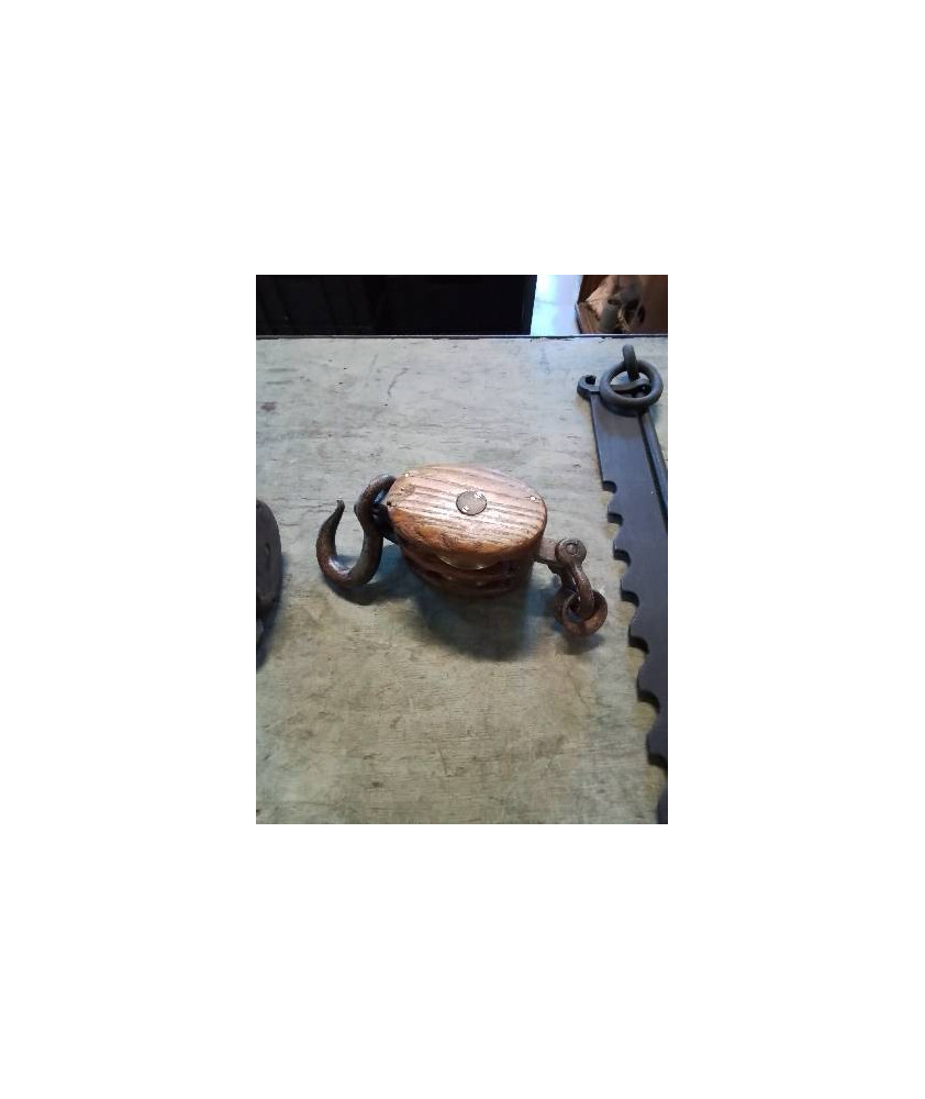 POULIE DE MARINE 2 GORGES BOIS FER FORGE ET LAITON