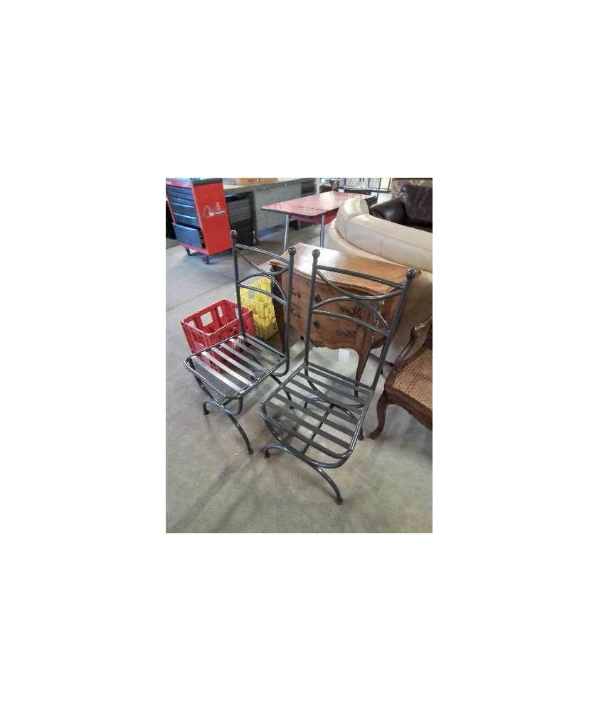 PAIRE DE CHAISES DE JARDIN MÉTAL GRIS ASSISE AJOURÉE