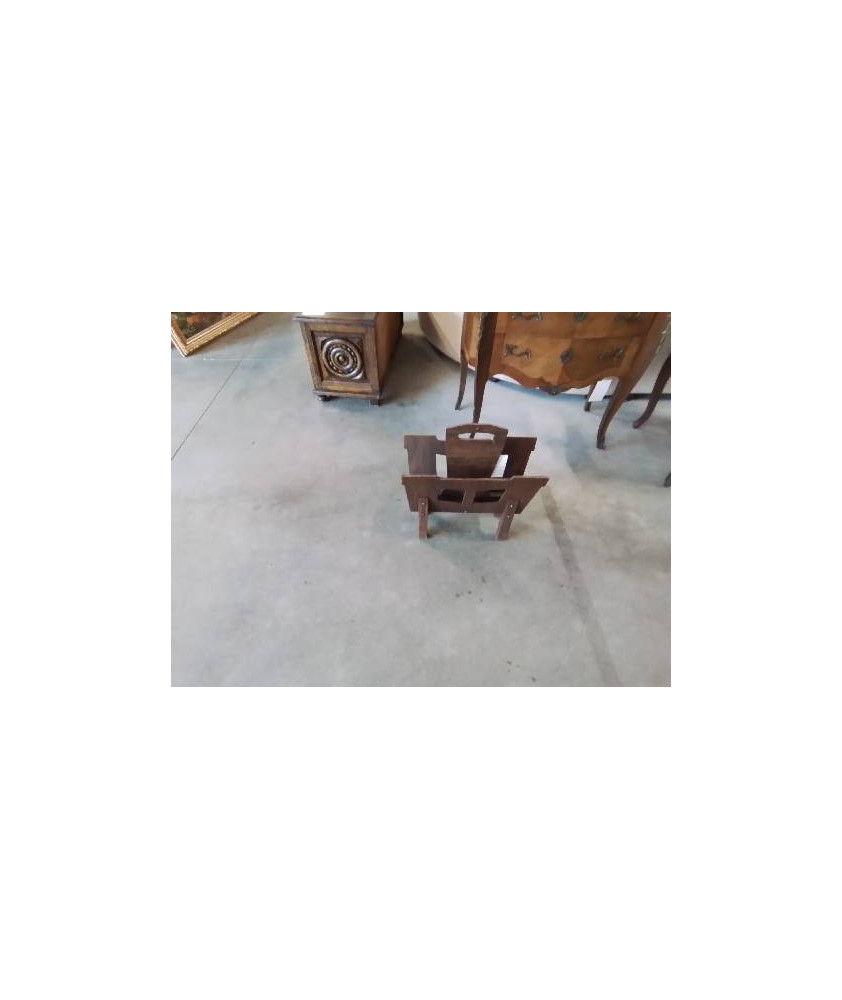 PORTE REVUES BOIS STYLE BRUTALISTE