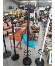 PERROQUET PORTE PARAPLUIE MÉTAL ET RÉSINE NOIR 8 PATÈRES 